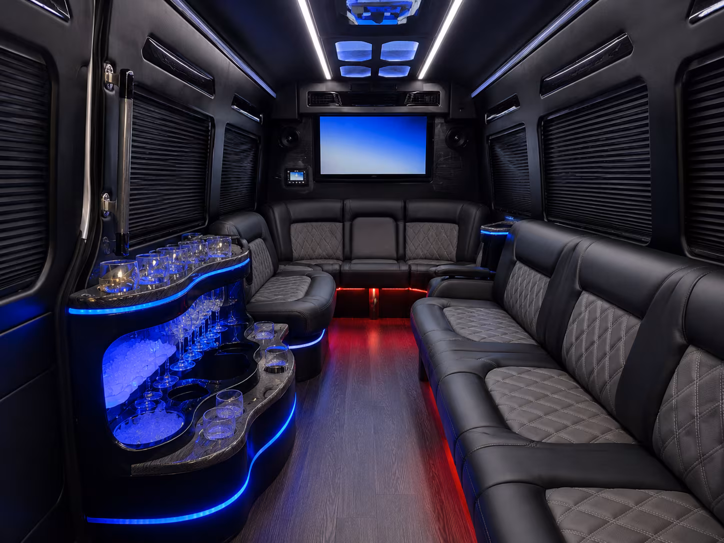 bus rental services for federal agencies near mount vernon