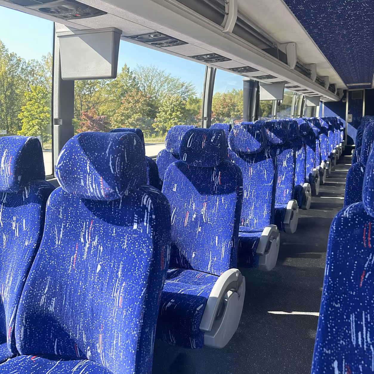 charter bus transportation for veterans events and ceremonies in mount vernon