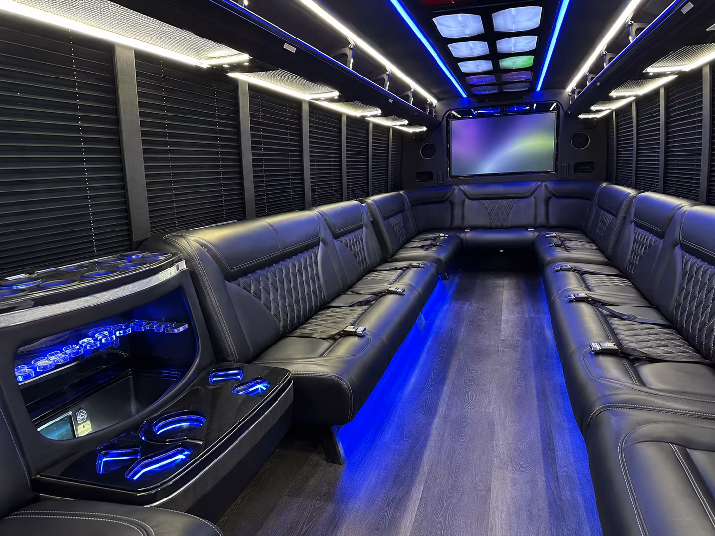 mount vernon 20 passenger party bus inside