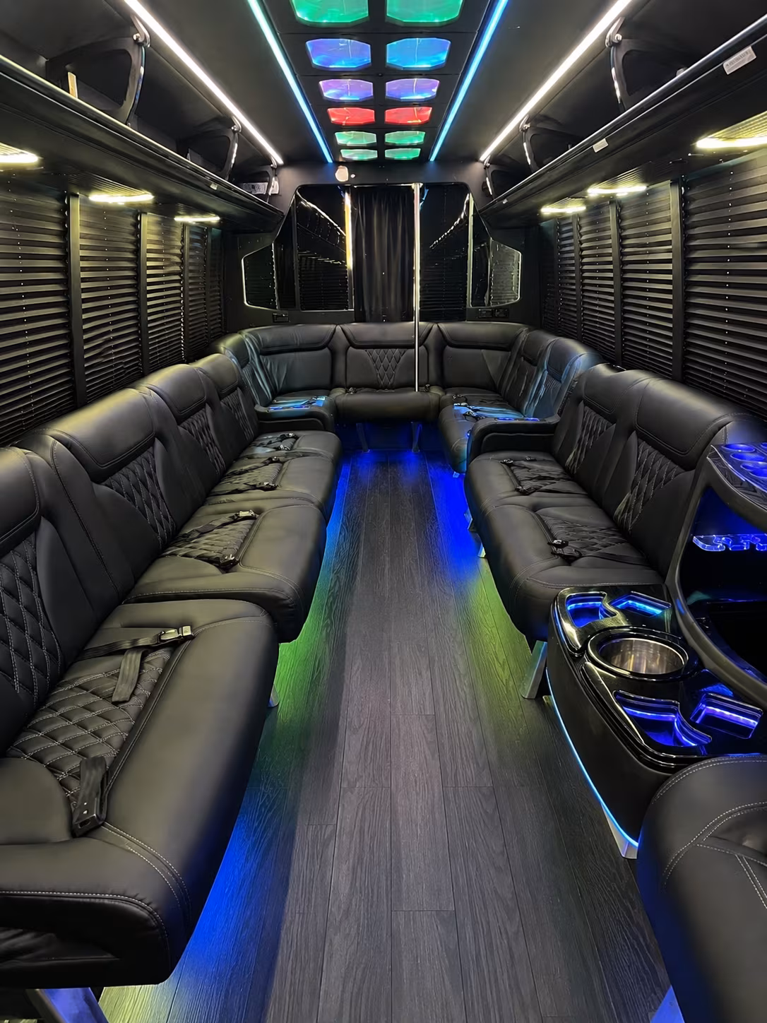 mount vernon 20 passenger party bus interior