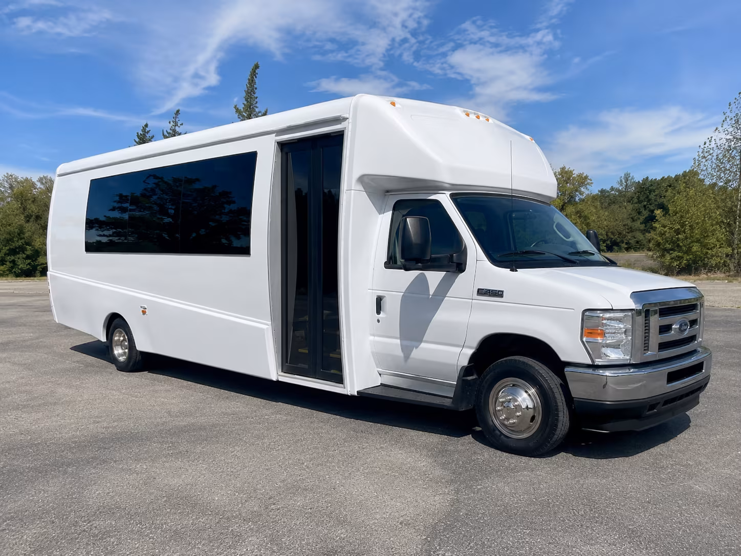 quincea n era sweet 16 party bus rental
